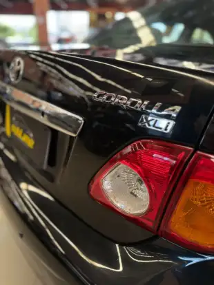 TOYOTA-COROLLA-2010