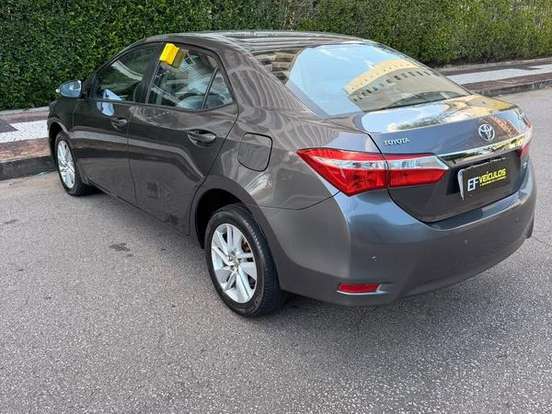TOYOTA-COROLLA-1.8 GLI 16V FLEX 4P AUTOMÁTICO TOYOTA-COROLLA-2016