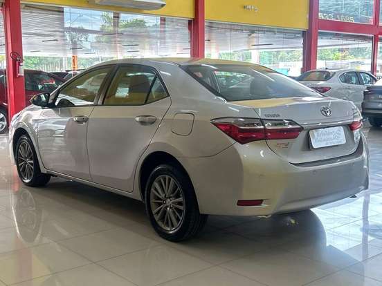 TOYOTA-COROLLA-1.8 GLI UPPER 16V FLEX 4P AUTOMÁTICO TOYOTA-COROLLA-2018