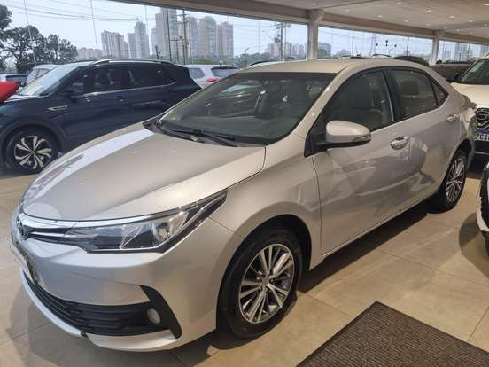 TOYOTA-COROLLA-2018