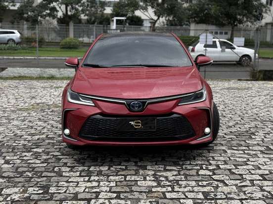 TOYOTA-COROLLA-2024