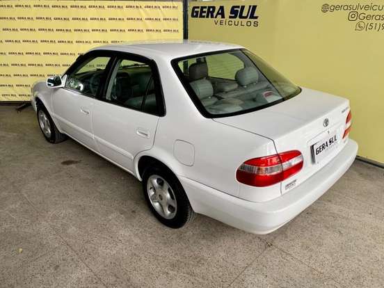 TOYOTA-COROLLA-2001