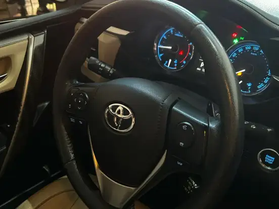 TOYOTA-COROLLA-2.0 ALTIS 16V FLEX 4P AUTOMÁTICO TOYOTA-COROLLA-2014