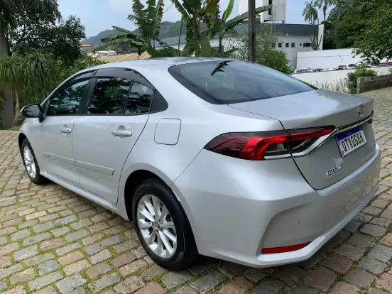 TOYOTA-COROLLA-2020