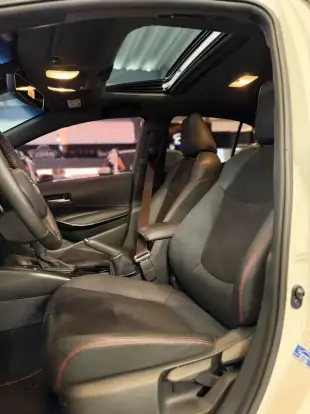 TOYOTA-COROLLA-2025