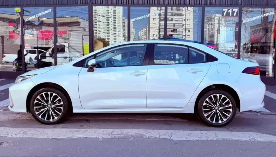 TOYOTA-COROLLA-2023