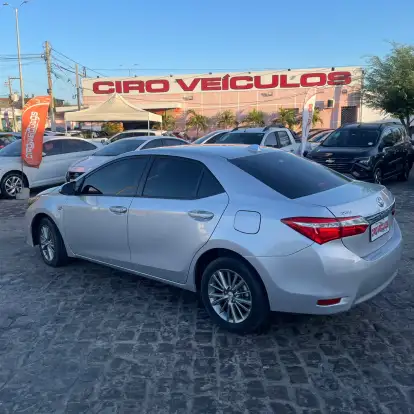 TOYOTA-COROLLA-2015