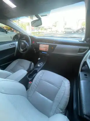 TOYOTA-COROLLA-2015