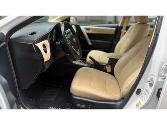 TOYOTA-COROLLA-2.0 ALTIS 16V FLEX 4P AUTOMÁTICO TOYOTA-COROLLA-2019