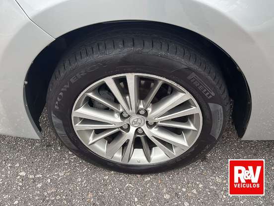TOYOTA-COROLLA-2014