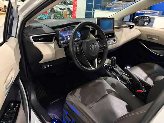 TOYOTA-COROLLA-2023