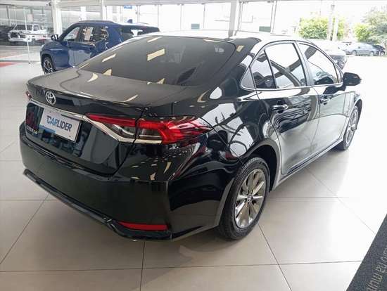 TOYOTA-COROLLA-2025