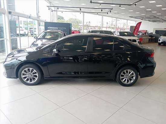 TOYOTA-COROLLA-2025
