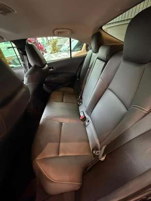 TOYOTA-COROLLA-2025