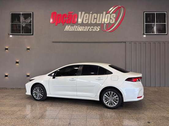 TOYOTA-COROLLA-2024