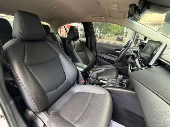 TOYOTA-COROLLA-2022