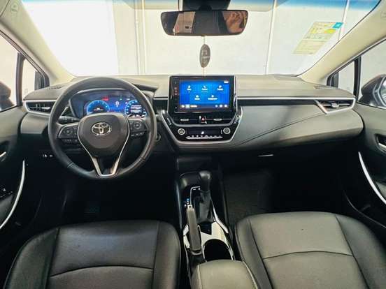 TOYOTA-COROLLA-2023