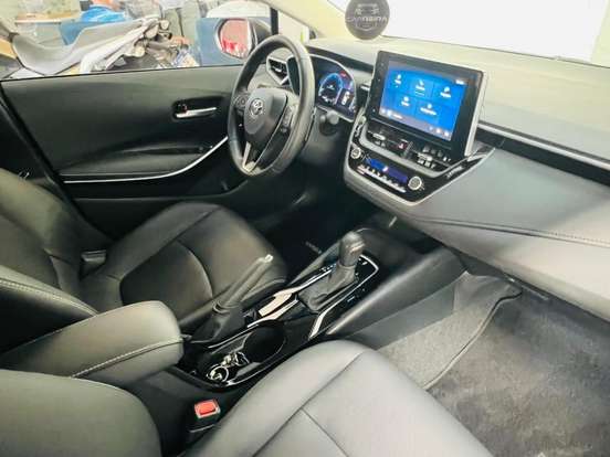 TOYOTA-COROLLA-2023