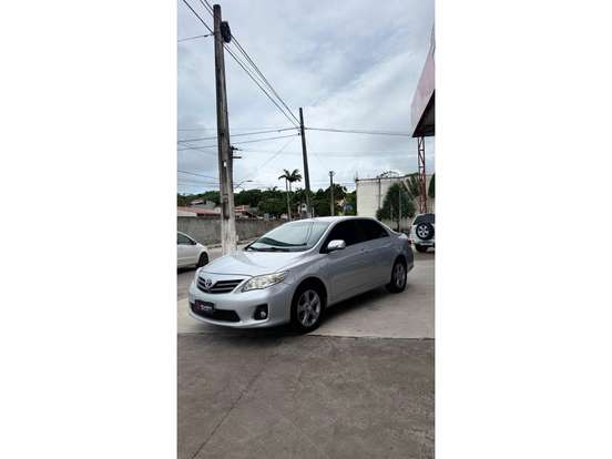TOYOTA-COROLLA-2012