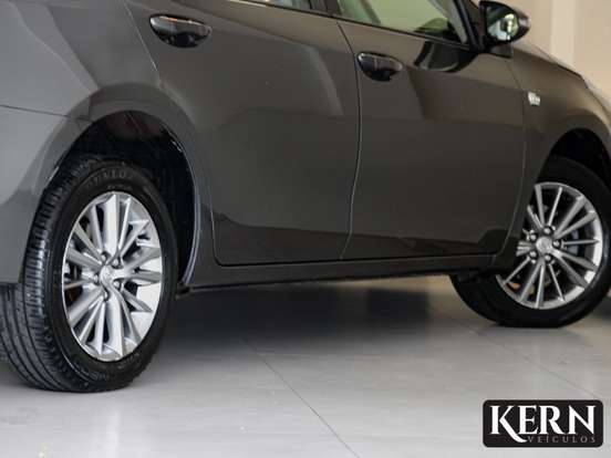 TOYOTA-COROLLA-2.0 XEI 16V FLEX 4P AUTOMÁTICO TOYOTA-COROLLA-2015