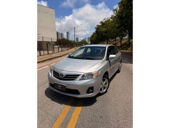 TOYOTA-COROLLA-2012