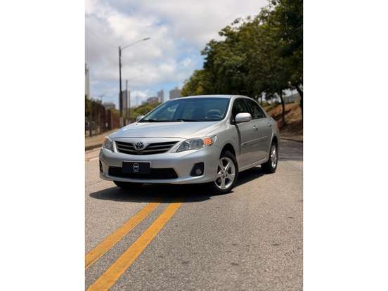 TOYOTA-COROLLA-2012