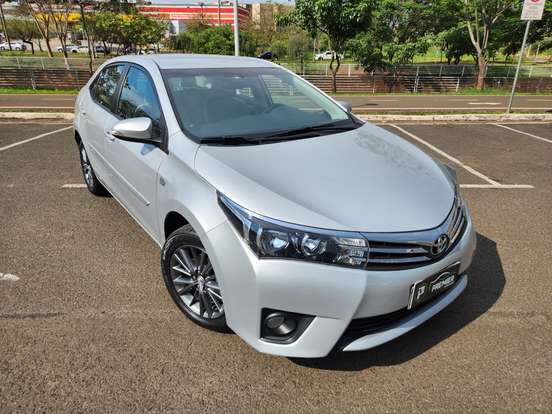 TOYOTA-COROLLA-2015
