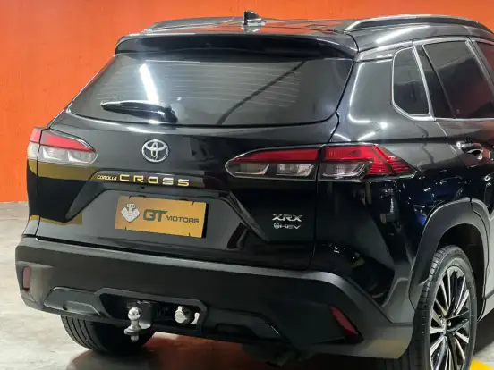 TOYOTA-COROLLA CROSS-2024