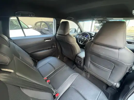 TOYOTA-COROLLA CROSS-2023