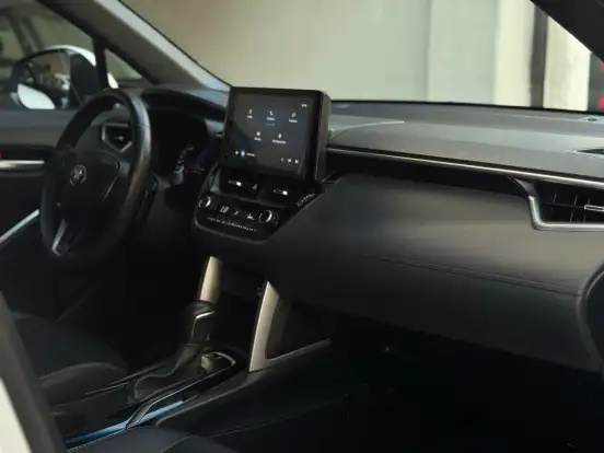 TOYOTA-COROLLA CROSS-2023