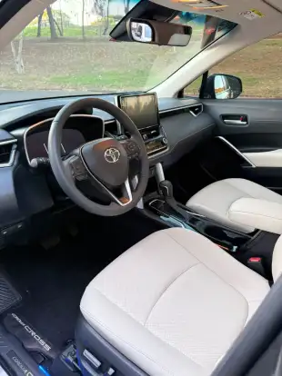 TOYOTA-COROLLA CROSS-2024