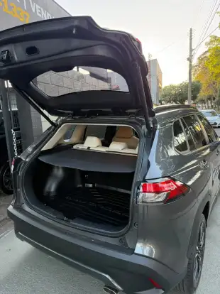 TOYOTA-COROLLA CROSS-2024