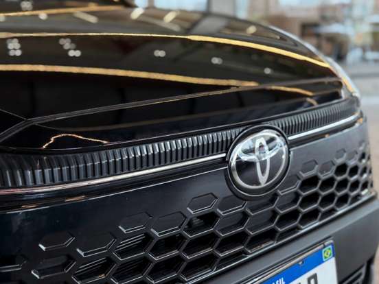 TOYOTA-COROLLA CROSS-2025