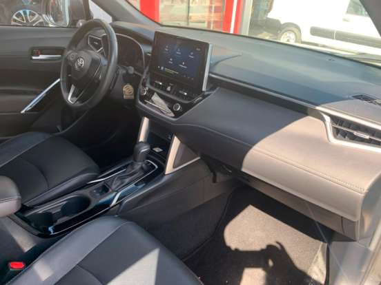 TOYOTA-COROLLA CROSS-2024