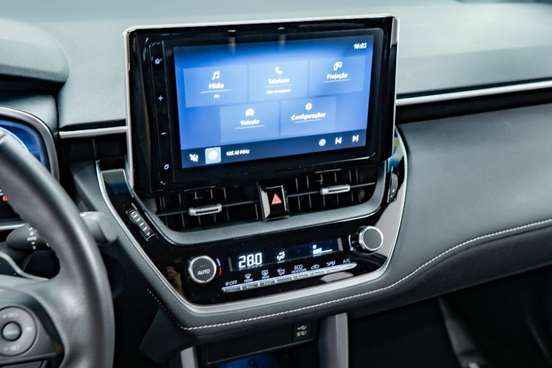 TOYOTA-COROLLA CROSS-2024