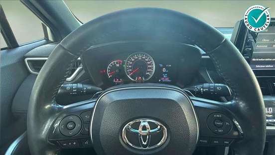 TOYOTA-COROLLA CROSS-2021