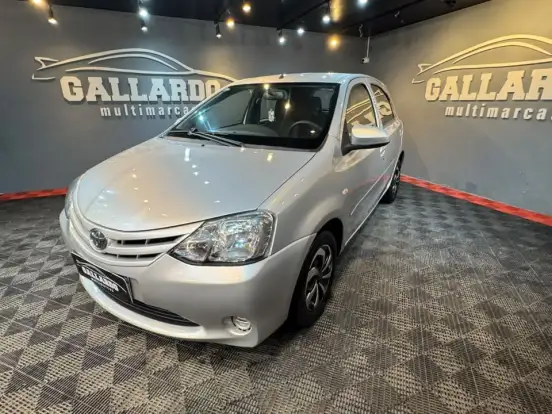 TOYOTA-ETIOS-1.3 X 16V FLEX 4P MANUAL TOYOTA-ETIOS-2015