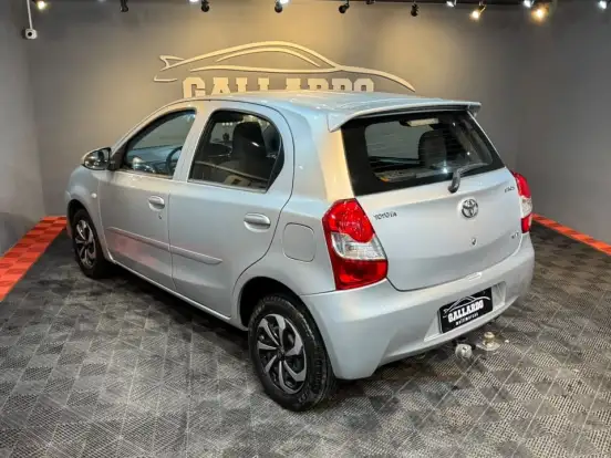 TOYOTA-ETIOS-1.3 X 16V FLEX 4P MANUAL TOYOTA-ETIOS-2015