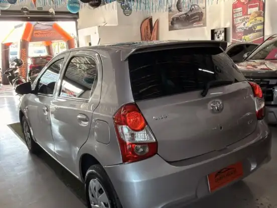 TOYOTA-ETIOS-1.3 X 16V FLEX 4P MANUAL TOYOTA-ETIOS-2018