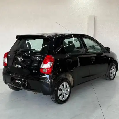 TOYOTA-ETIOS-1.3 X 16V FLEX 4P MANUAL TOYOTA-ETIOS-2013