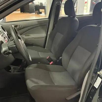 TOYOTA-ETIOS-2013