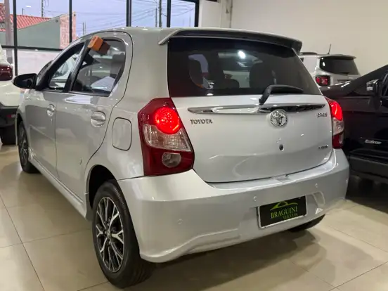 TOYOTA-ETIOS-1.5 PLATINUM 16V FLEX 4P AUTOMÁTICO TOYOTA-ETIOS-2018