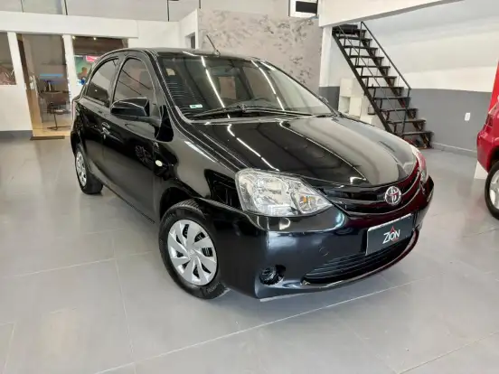 TOYOTA-ETIOS-1.5 XS 16V FLEX 4P AUTOMÁTICO TOYOTA-ETIOS-2016