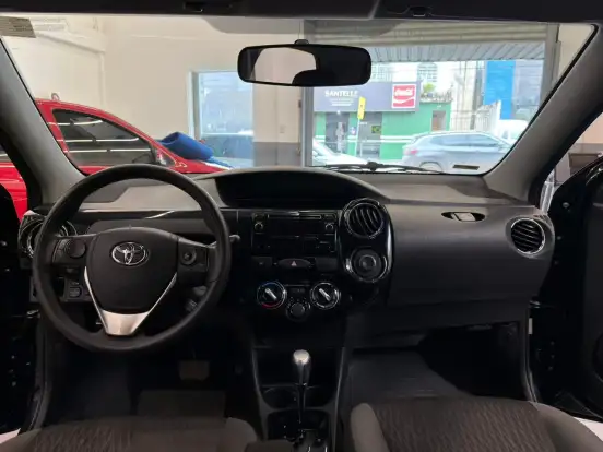 TOYOTA-ETIOS-1.5 XS 16V FLEX 4P AUTOMÁTICO TOYOTA-ETIOS-2016