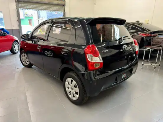 TOYOTA-ETIOS-2016