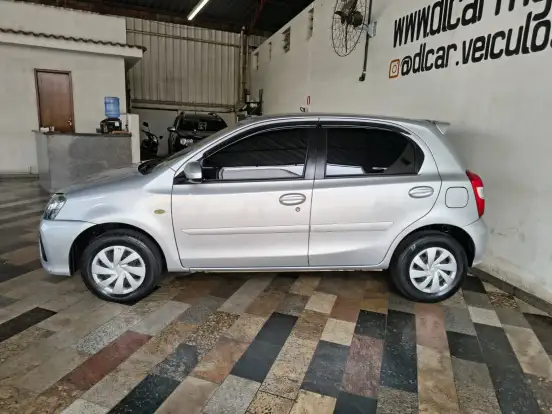 TOYOTA-ETIOS-1.5 XS 16V FLEX 4P MANUAL TOYOTA-ETIOS-2017