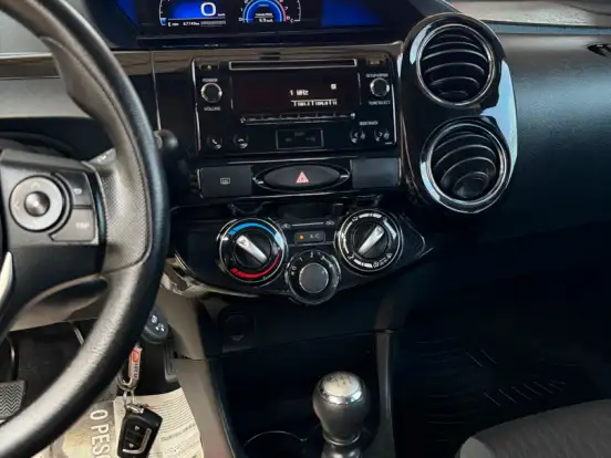 TOYOTA-ETIOS-1.5 XS 16V FLEX 4P MANUAL TOYOTA-ETIOS-2017