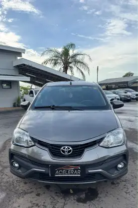 TOYOTA-ETIOS-2017