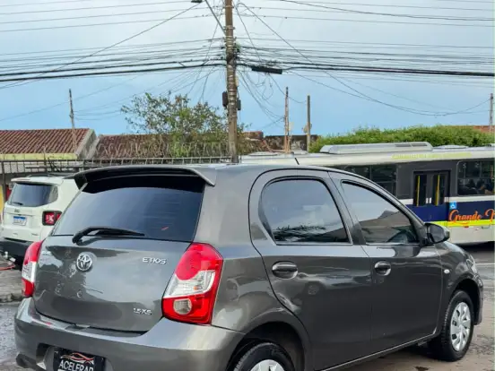 TOYOTA-ETIOS-1.5 XS 16V FLEX 4P MANUAL TOYOTA-ETIOS-2017