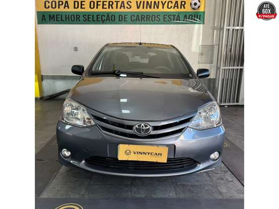 TOYOTA-ETIOS-2014